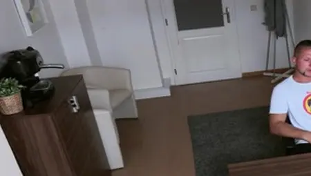 DirtyScout: Blowjob cum indoors