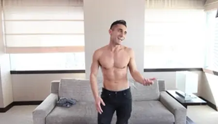 A Tangled Web of Lust: Darian Mazaro