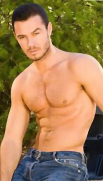 Jessy Ares