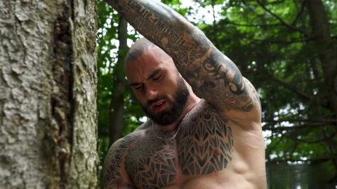 HotAFmen: Muscular Master of Woodland Lust