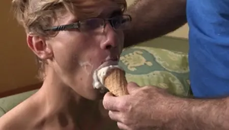 Family Dick: Special Heavy Cream Filling