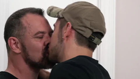 FamilyDick - Couple goes for nailing