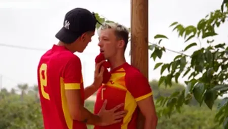 Agus's Sneaker & Socks Fetish Trip