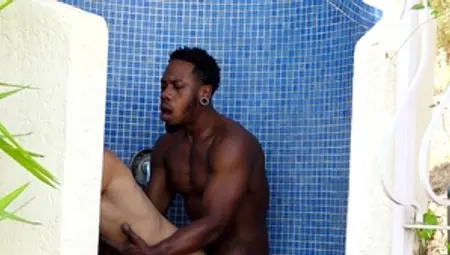 Two Blokes in the Bathhouse