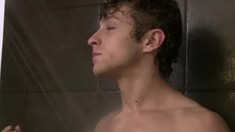IconMale.com - Muscled really likes rough nailing in HD