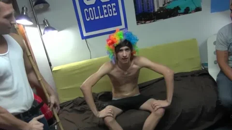 DickDorm: Louie & Jeremiah ass fuck