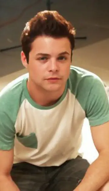Dustin Fitch