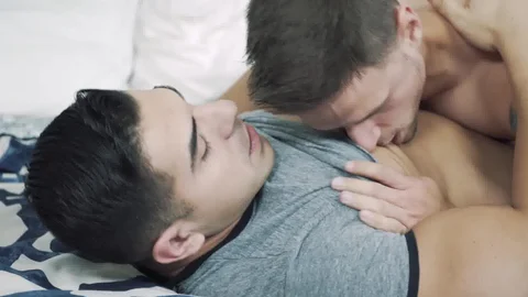 Str8 To Gay - Athletic tattooed american hunk anal fucked