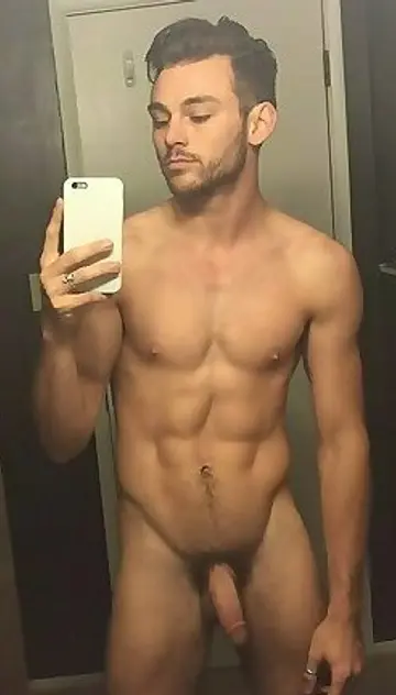 Max Adonis